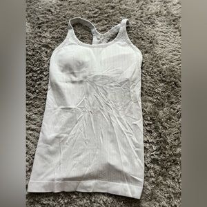 SIZE 4 WHITE LULULEMON EBB TO STREET TANK
